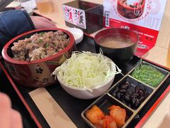 -牛邸·烧肉饭(来福士店)