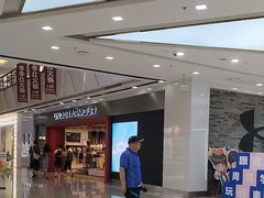 -万达广场(南昌红谷滩店)