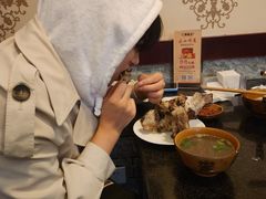 -周老三跷脚牛肉·全牛火锅(非遗传承店)