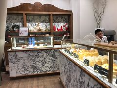面包甜点陈列柜-WHEAT&BAKER-麥(凯德来福士店)