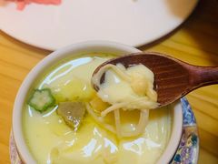 鹅肝蛋碗蒸-鲔屋寿喜烧