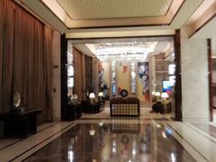 -永恒朗悦酒店(广西大学地铁站大学东路万达广场店)