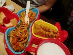 -必胜客(WOW中心城店)