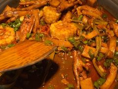 -徐记小怪兽肉蟹煲(中央大街店)