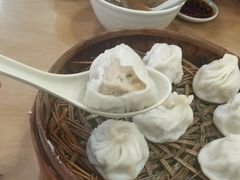 -佬钱湾仔(衣裳街店)