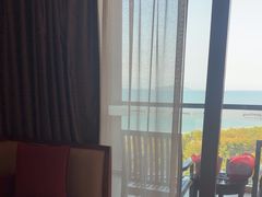 -三亚湾海居铂尔曼度假酒店