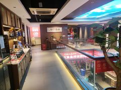-魏铭鱼头捞饭(晋阳路店)