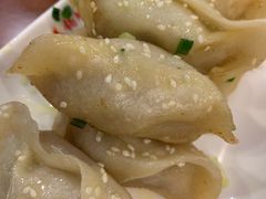 牛肉鍋貼-小姜锅贴(凤凰街店)