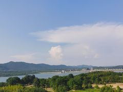 -雅达·阳羡溪山小镇中心