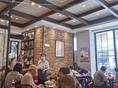 大堂-鲜得来排骨年糕(云南南路店)