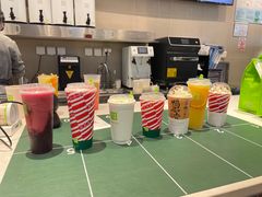 -奈雪的茶(鄞州万达店)