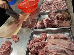 -标记美食新鲜猪杂(兴南大道店)