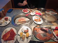 -阪尚皇·原切牛排·烤肉火锅自助(北京路店)