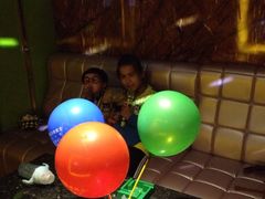 -美好时光量贩欢唱城(汇金商贸城店)