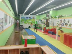 -小岳飞儿童训练馆(华腾店)
