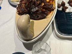 -八府香鸭·啫啫煲(华山路店)