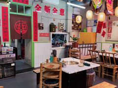 -巴卤社老火锅(财富店)