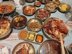 -草家酱蟹炭火烤肉店(珲春南路二店)