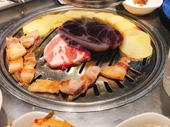 -韩聚屋韩国烤肉餐厅(新北万达店)