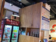 -渝大龙重庆火锅(温泉月亮湾店)