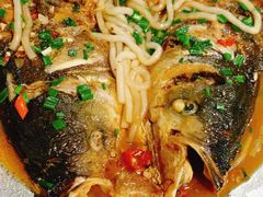 红烧鱼头-光头饭店(新安路店)