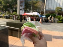 -詹爷爷乌节路街头冰淇淋