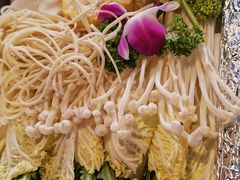-老鼎万春卤菜(五代传承创始老店)