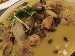 大公鸡炖蘑菇-福禄财东北菜(珠江帝景店)