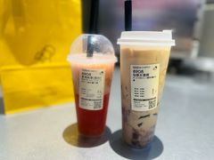 -喜茶(北京华贸购物中心店)