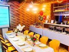 -玩坞轰趴馆·户外团建聚会主题生日派对馆(世豪广场店)