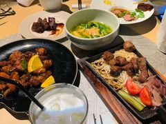 -穹六人间 people 6(岳阳路店)