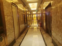-萧邦音乐会所KTV·蒸汽活海鲜自助(福田店)