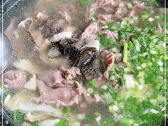 -乐山食古香跷脚牛肉