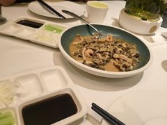 -贝勒爷·酥不腻烤鸭
