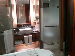 -三亚湾海居铂尔曼度假酒店