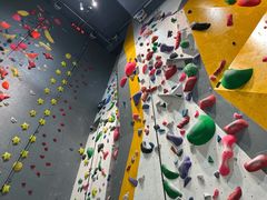 -CLIFFS颗粒攀岩(萧山众安店)