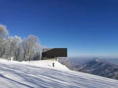 -中旅松花湖滑雪场