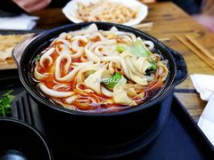 砂锅两掺-河洛王三米皮(泉舜购物中心店)