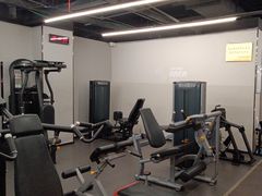 -乐刻运动健身(同曦假日百货店)