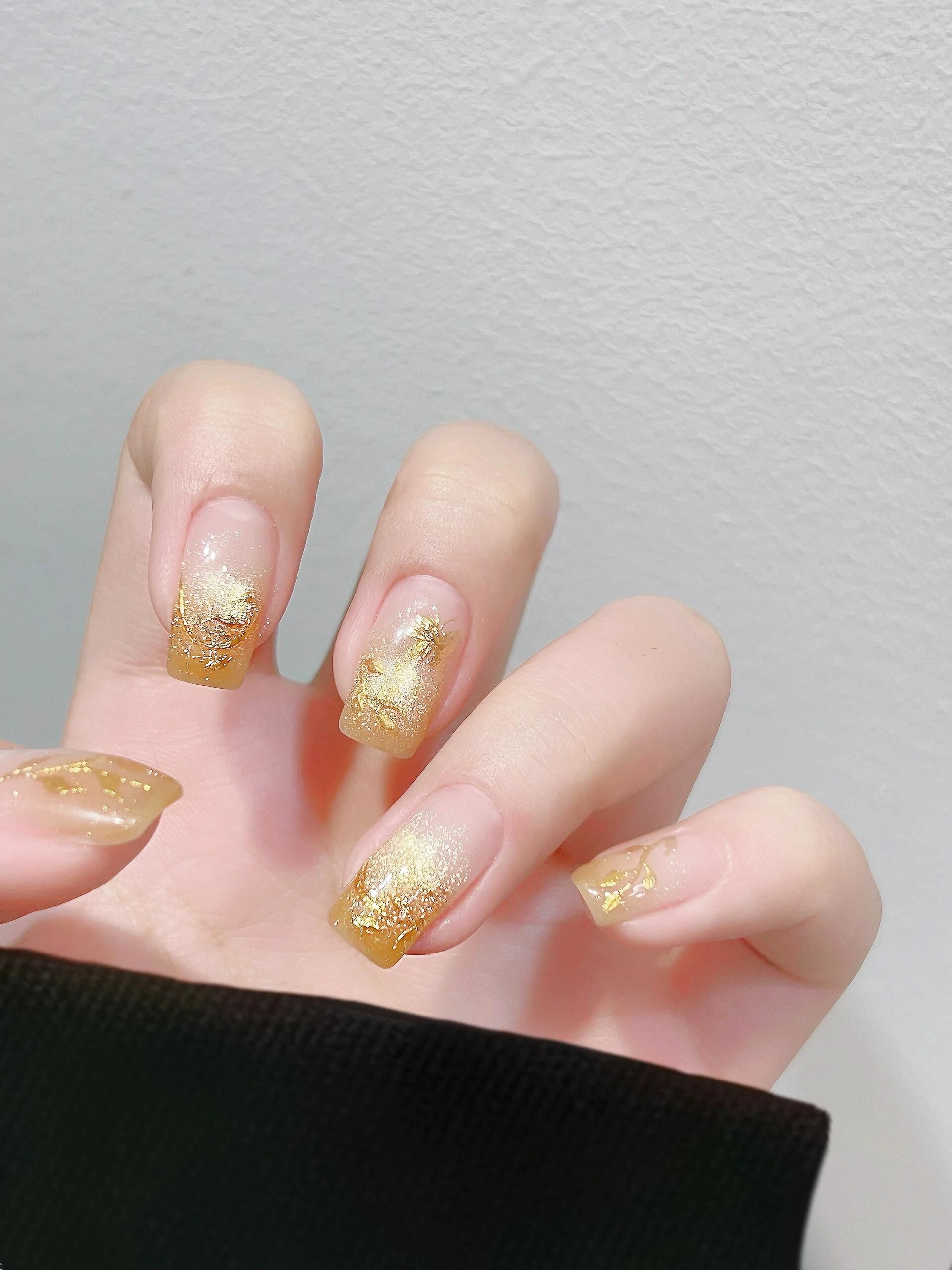 璀璨金边美甲来袭!