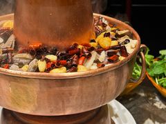 -蔼若春.传承云南菜(金碧公园店)