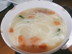 -建新园过桥米线(老街店)
