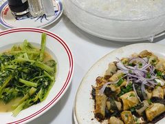 -明本湛江鸡•海鲜小厨(陈家祠店)