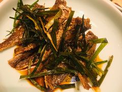 葱香脆皮小黄鱼-老灶味道·本帮菜(昌平路店)