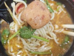 -肥汁米蘭香港米线(长宁来福士店)