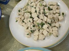 -鹤乡东北菜(崮山路店)