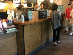-星巴克(古美路店)