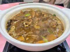 红焖砂锅羊肉-老东风菜馆·潮汕大排档