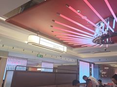 -海底捞火锅(杭州庆春路夜宵主题店)