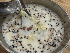 -白翔甜食店